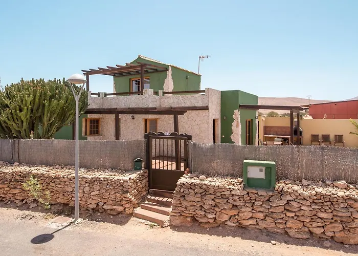 Ξενοδοχείο Casa Luis *